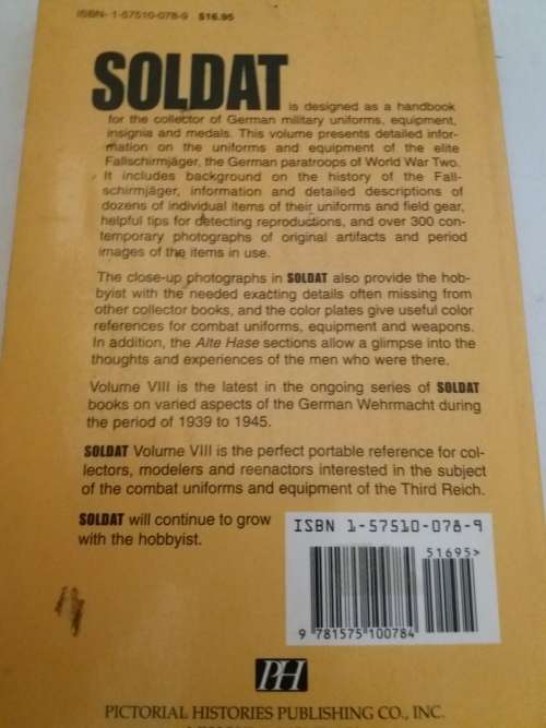 SOLDAT Volume Eight- FALLSCHIRMJAGER-300 Pages-Very Rare Book