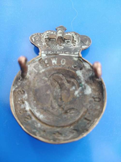 7th Queens Own Hussars Cap Badge Bi -Metal Two Lugs Size 42mm x 28mm