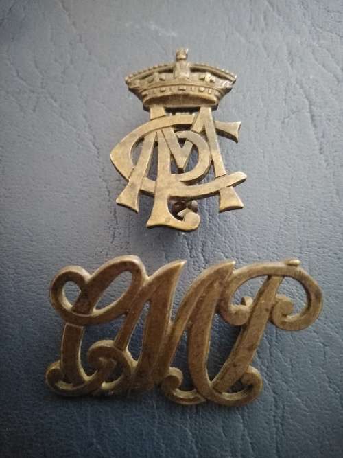 Cape Mounted Police -Shoulder Title Worn 1913-1914(Owen 1841)&Collar Badge (Owen 1839)