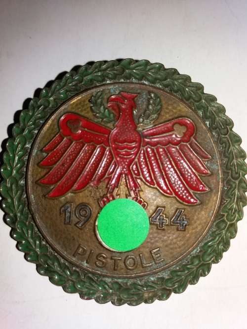 German Gau Champion Badge in Gold with Oakleaves1944 Pistol Shooting Award,51.5mm Dia