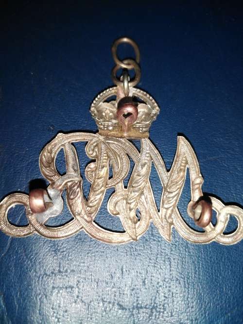 Natal Mounted Rifles White Metal Slouch Hat Cap Badge Worn Prior to 1915 4 lugs