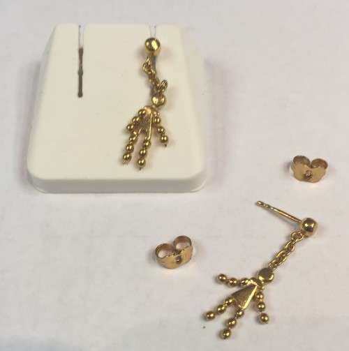 9  carat  Gold  ,  Dangling earring