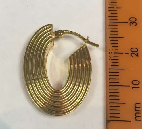 9K / genuine 9 carat Gold,modern style ,Imported Pair of ribbed Creole earrings, 28 mm long