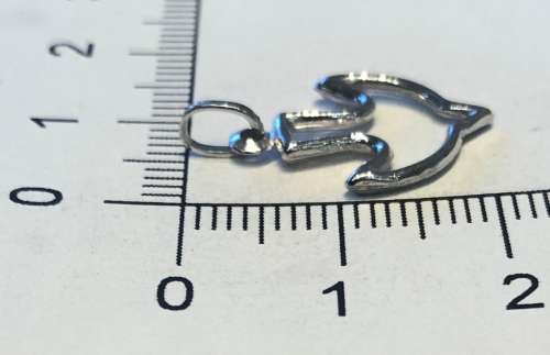 9K solid 9 carat white Gold , stunning imported charm - white gold Bird in flight