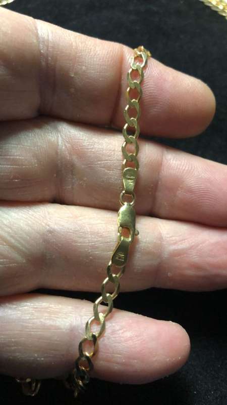 9k genuine,solid 9 carat Yellow Gold, Gents necklace cm 60 x 4.2 mm. wide