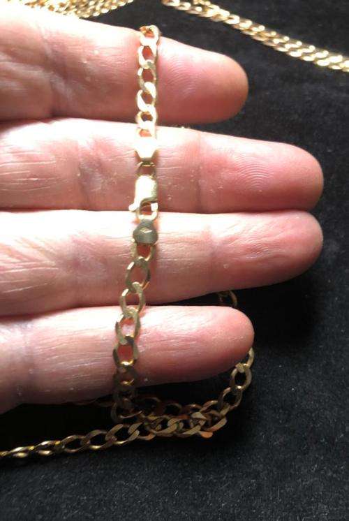 9k genuine,solid 9 carat Yellow Gold, Gents necklace cm 60 -mm 5.0 wide