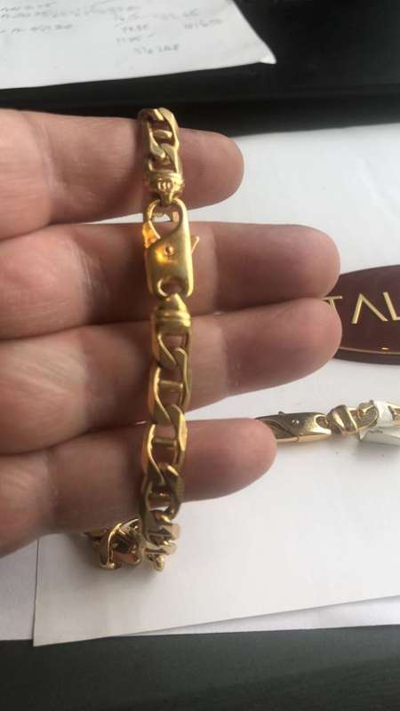 9k genuine,solid 9 carat Yellow Gold set -- mm 7.6 wide Marina link necklace cm50 +bracelet cm21.