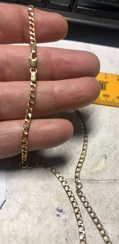 9K - 9 carat solid Gold - Supreme square 3.0 mm.wide ,Gents necklace 50 cm. long -