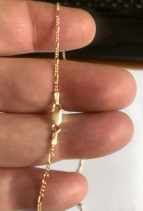 genuine 9 carat ------ Imported Gold 3/1 Figaro Links necklace ---- cm 55 ----clearance item