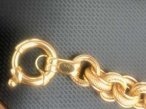 9 K-9 carat solid Gold, Imported Belcher-Rolo` 10 mm.round bracelet with signoretti clasp