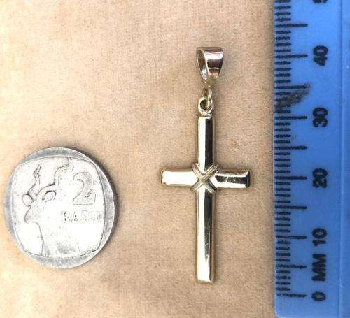 9K genuine 9 carat yellow Gold , imported Solid Cross ----40 x 15 mm