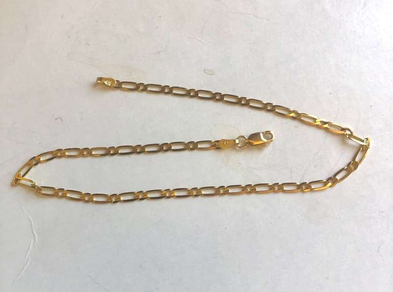 9k solid 9 carat Gold ---Alternate Link 1 /1 Anklet------- cm. 26 long ----- 2.7mm. wide