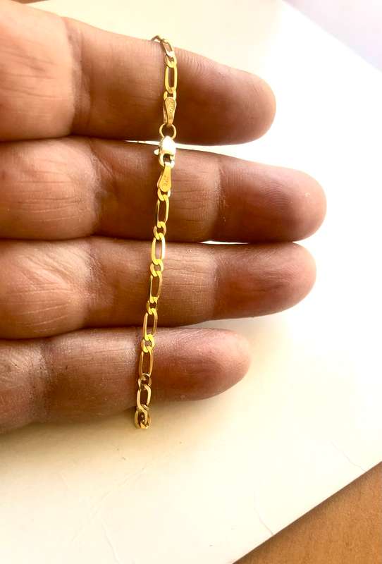 9k solid 9 carat Gold ---Alternate Link 1 /1 Anklet------- cm. 26 long ----- 2.7mm. wide
