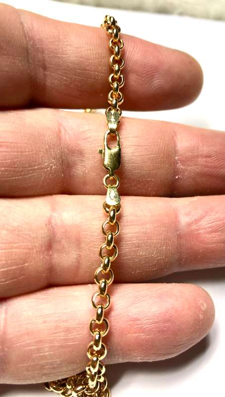 9k solid 9 carat Gold -----rolo` Link Anklet------- cm. 26 long ----4.0 mm. wide