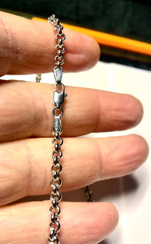 18kt 18 carat genuine White Gold -Rolo link ---- cm 45 necklace ---4.0 mm wide