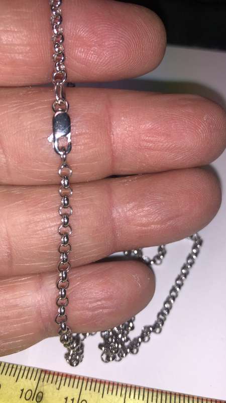 18kt 18 carat genuine White Gold -Rolo link ---- cm 50 necklace ---3.0mm wide