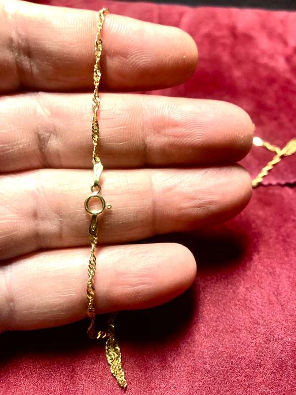 18 k / 18 carat solid Yellow Gold,twisted Disco necklace --------- long Cm 60