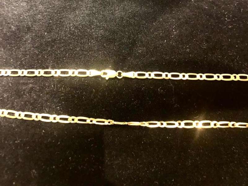 9k /solid 9 carat gold ---Yellow 1/1 Alternated --3.3 mm wide link chain ---65cm long -----