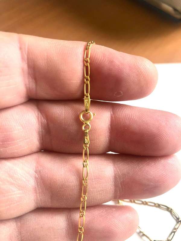 9k /solid 9 carat gold ---Yellow Fig1 and 1 link chain ------- long 60cm ----- 1.9 mm wide
