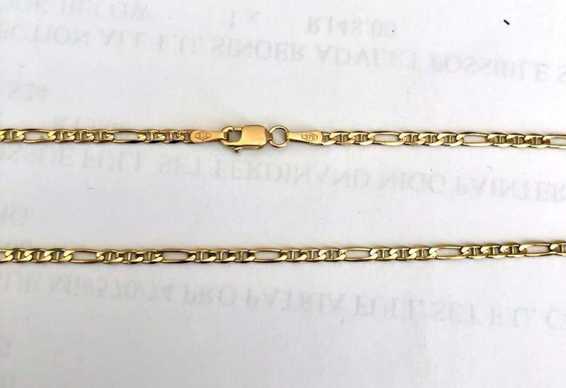 9k solid 9 carat Gold --Figarucci Link Necklace --- cm. 45 long ---- wide 2.4mm.