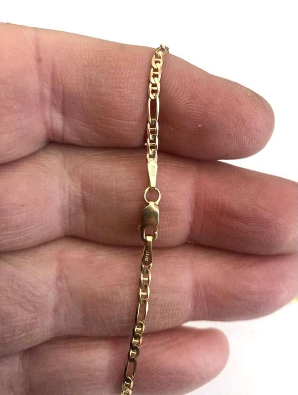 9k solid 9 carat Gold --Figarucci Link Necklace --- cm. 45 long ---- wide 2.4mm.