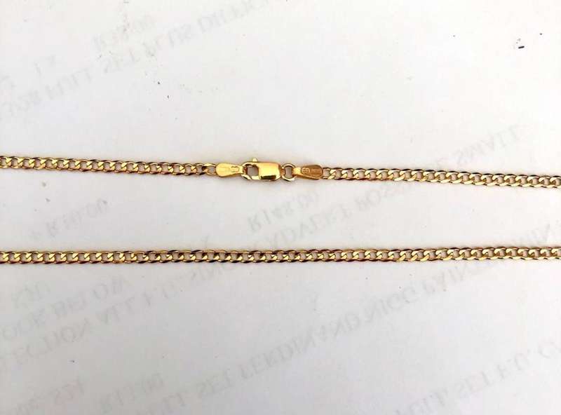 9k solid 9 carat Gold --Flat curb Link Necklace --- cm. 45 long ---- wide2.5mm.