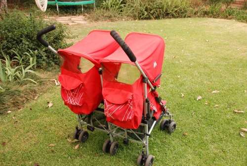 Maclaren Twin stroller / pram