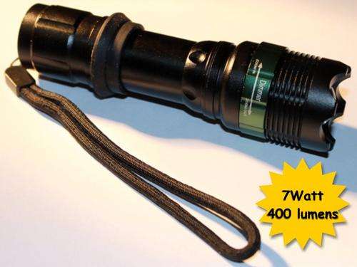 Flashlight New Fashionable Q5 LED 7W ZoomableTorch 400 Lumens