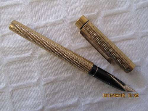 SCHAEFFER TARGA 1011 WITH 'DIAMOND SQUARE' CLASSIC PATTERN.