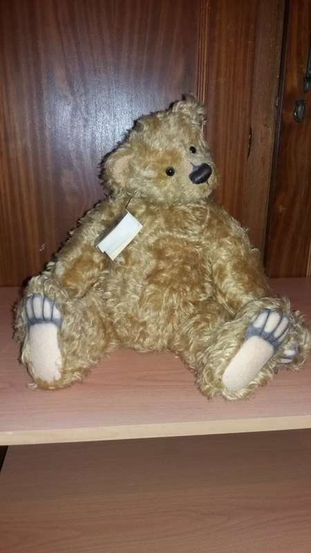 Teddy Bear - Christine Pike original - collector's item