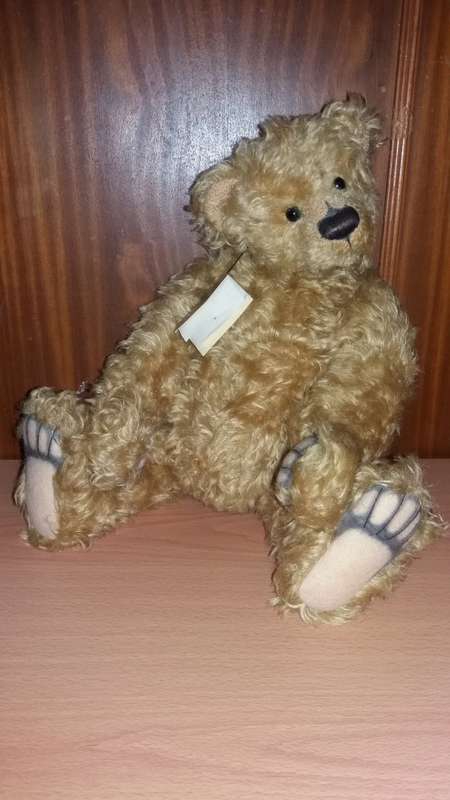 Teddy Bear - Christine Pike original - collector's item