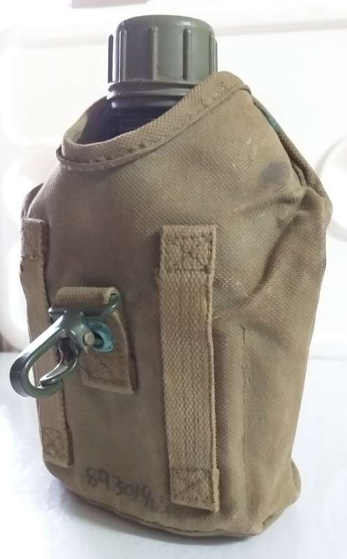 EX SADF ARMY - 1 LT WATER BOTTLE,  POUCH & FIRE BUCKET SET