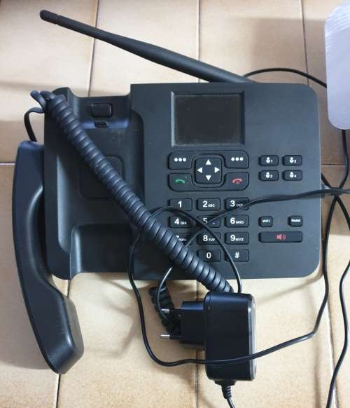 D-Link DWR-720 /PW 3G FLLA Wi-Fi Phone