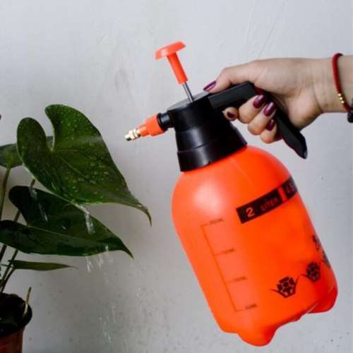 2 LITERS PRESSURE SPRAYER 4.5 PINTS