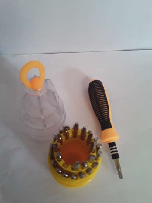 PRECISION SCREWDRIVER SET