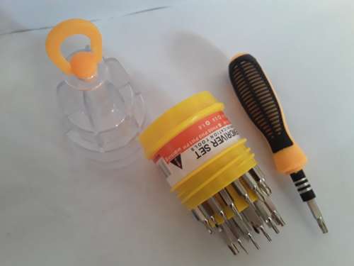 PRECISION SCREWDRIVER SET