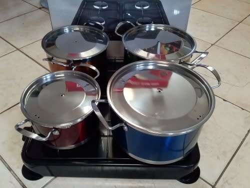 4 BURNER LPG AUTO HOUSE HOLD GAS STOVE only white color are available
