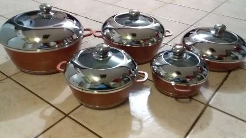 10 PCS NON-STICK AND DIE CASTING COOKWARE  SET MADE BY ITALY