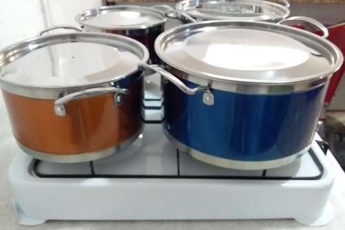 4 BURNER LPG AUTO HOUSE HOLD GAS STOVE only white color are available