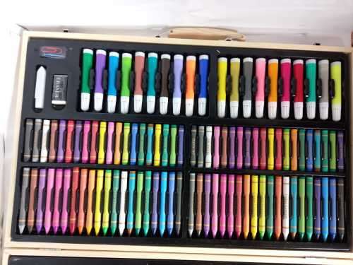 Portable 220-Piece Art Set w/ Wooden Carry Case