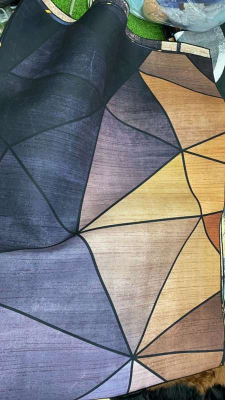 ABSOLUTELY BEAUTIFUL 3D CARPETS - VARIOUS DESIGNS SEE AUCTION