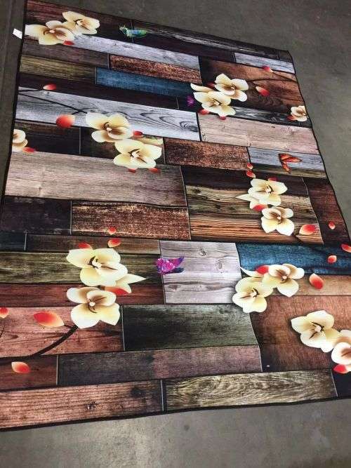 ABSOLUTELY BEAUTIFUL 3D CARPETS - VARIOUS DESIGNS SEE AUCTION