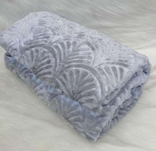 THICK, SOFTEST SILKY QUEEN SIZE BLANKET - VARIOUS COLOURS