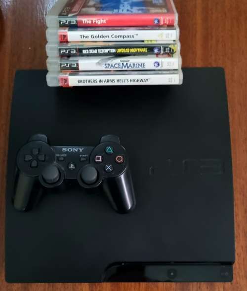 Playstation 3 Console 160GB + 5 Games + Controller - Free Shipping