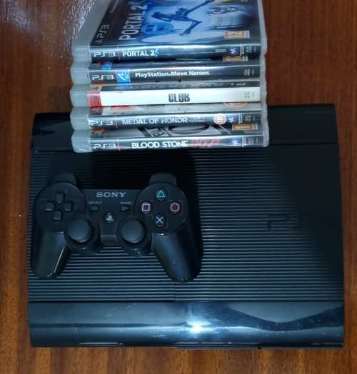 Playstation 3 Super Slim + 5 Games + Controller - Free Shipping