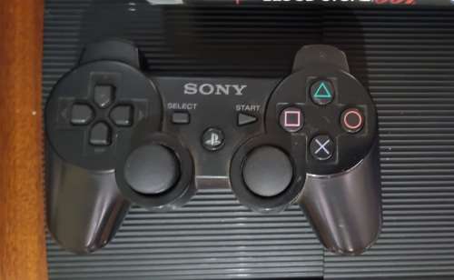 Playstation 3 Super Slim + 5 Games + Controller - Free Shipping