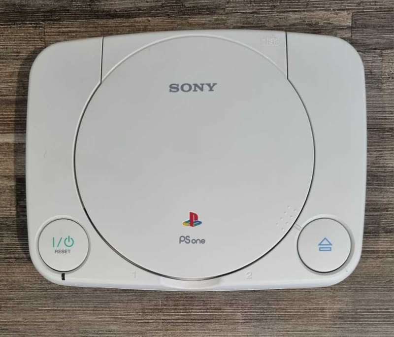 PS1 Console + 2 Controllers + All Cables