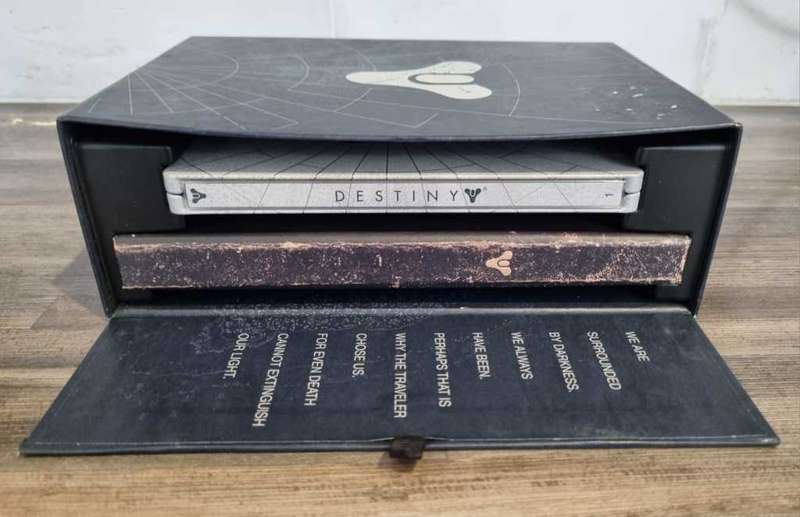 Destiny Limited Edition for PS4 - Complete