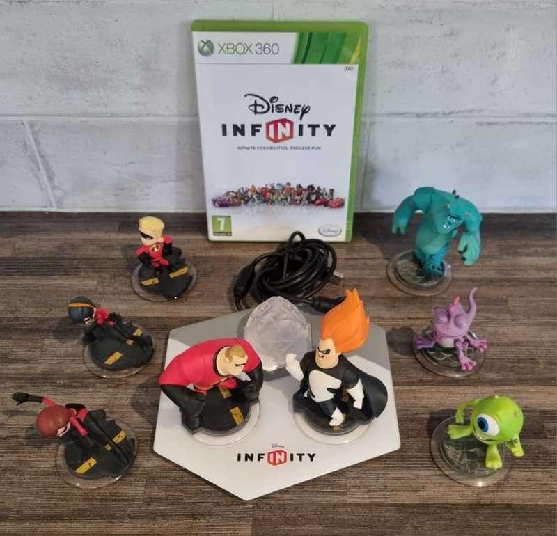 Disney Infinity Incredibles + Monsters Inc Bundle for Xbox 360