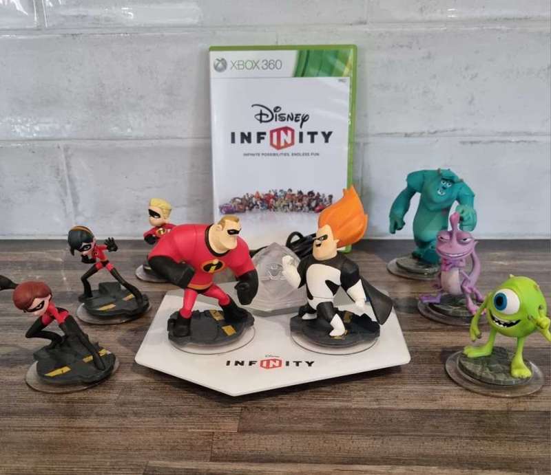 Disney Infinity Incredibles + Monsters Inc Bundle for Xbox 360